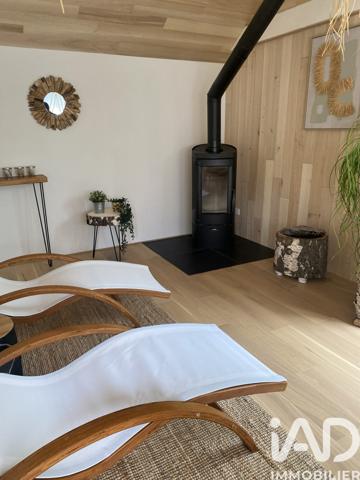 Maison à vendre 8 pièces 272 m² Champs-sur-Tarentaine-Marchal