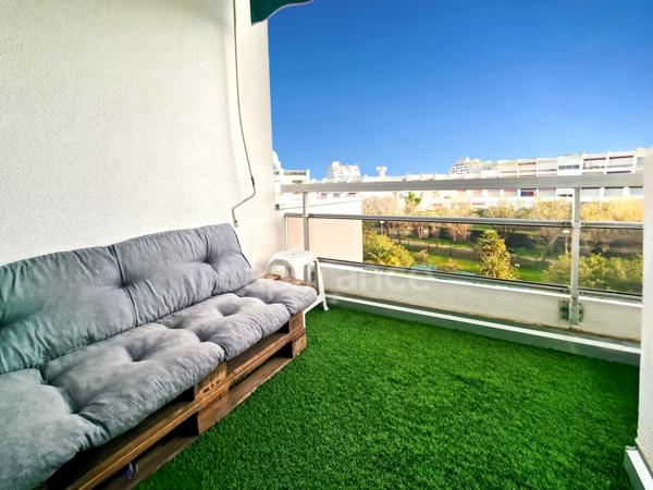 Studio rénové de 24m² avec chambre cabine - Terrasse