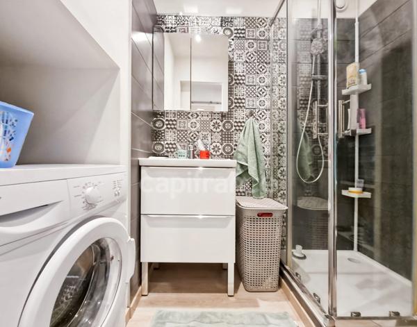 Studio rénové de 24m² avec chambre cabine - Terrasse