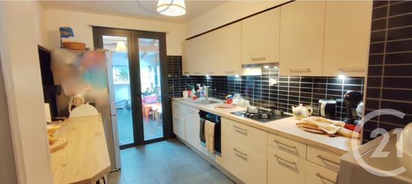 Appartement F3 à vendre  4 pièces - 99 m2 ABLON SUR SEINE - 94