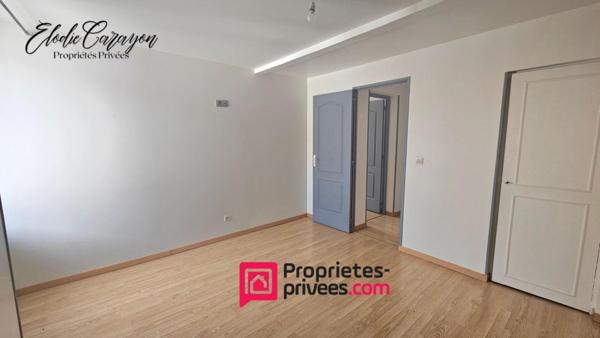 Maison Aigues Vives 8 pièce(s) 159.60 m2