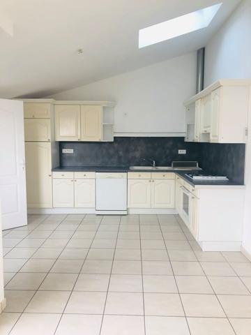 LA CHAPELLE SUR ERDRE MAISON T4,  
La chapelle sur erdre 44240