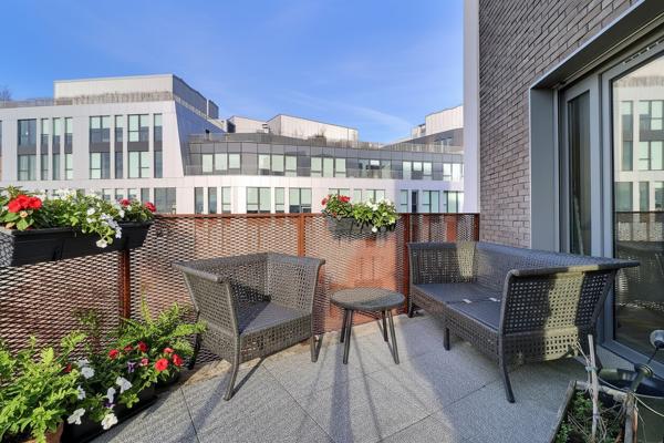 À vendre : Appartement 4 pièces avec vue sur la Tour Eiffel à Saint Denis