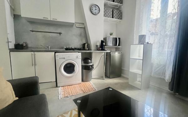 Appartement à vendre    1 pièce • 11 m2 Toulouse