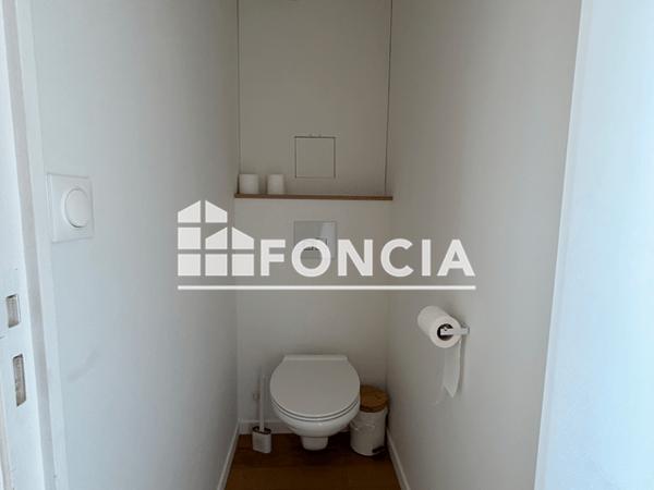 Location Appartement meublé 2 pièces 25.45 m² - 14 RUE DE LA SOLE La Rochelle 17000