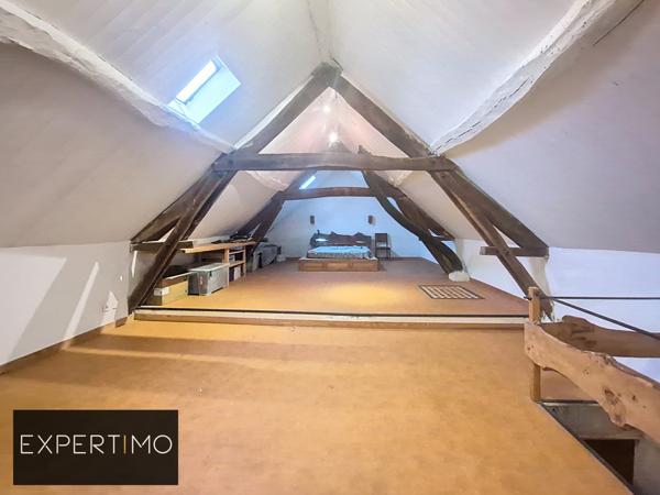 Rullac-Saint-Cirq (12120) Maison de caractère + bâtiment indépendant aménagé - Fort potentiel