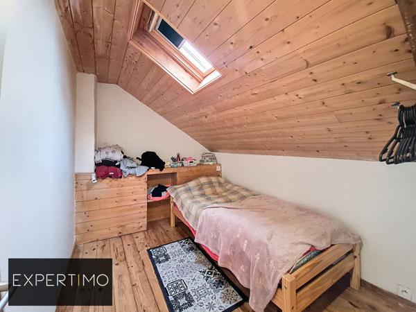 Rullac-Saint-Cirq (12120) Maison de caractère + bâtiment indépendant aménagé - Fort potentiel