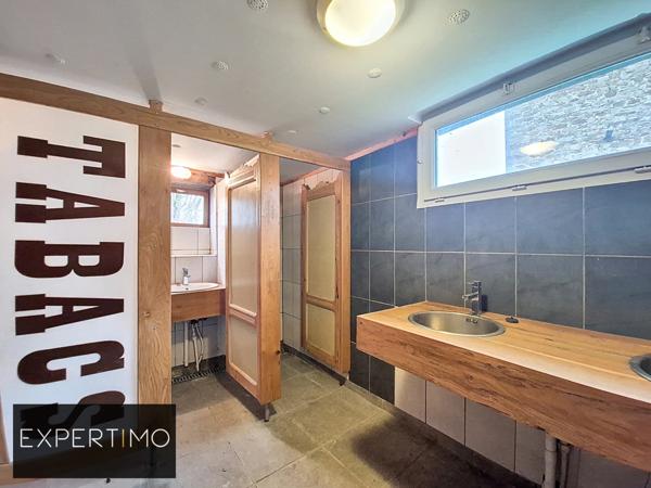 Rullac-Saint-Cirq (12120) Maison de caractère + bâtiment indépendant aménagé - Fort potentiel