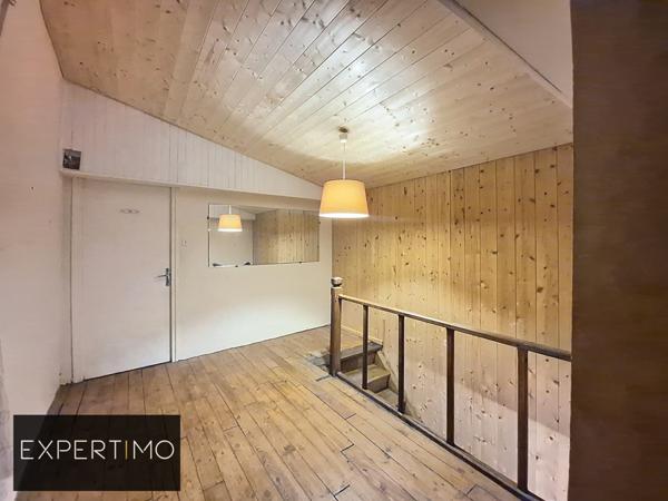 Rullac-Saint-Cirq (12120) Maison de caractère + bâtiment indépendant aménagé - Fort potentiel