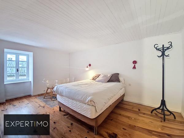 Rullac-Saint-Cirq (12120) Maison de caractère + bâtiment indépendant aménagé - Fort potentiel