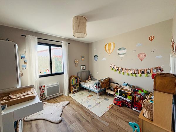 Proche CARCASSONNE, Maison de plain pied avec garage