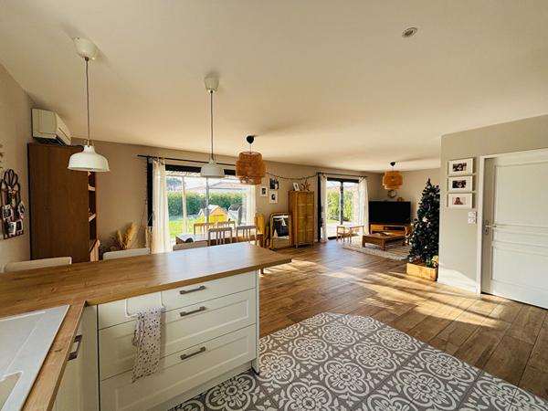 Proche CARCASSONNE, Maison de plain pied avec garage