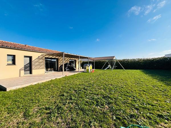 Proche CARCASSONNE, Maison de plain pied avec garage