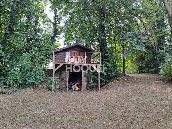 Terrain de loisirs avec étang et chalet à vendre à PÉRONNE (80200)