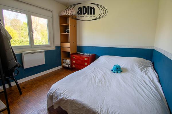 Maison
                                                                                                                                                                                                                                                                                                                        4 pièce(s)                                                                                                                                                                                                          3 chambre(s)                                                                                                                                                                                                          90  m²