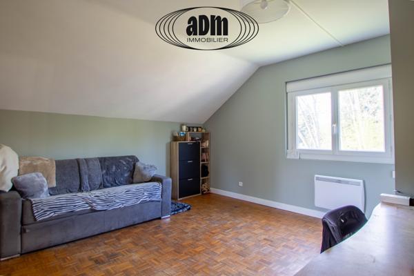 Maison
                                                                                                                                                                                                                                                                                                                        4 pièce(s)                                                                                                                                                                                                          3 chambre(s)                                                                                                                                                                                                          90  m²