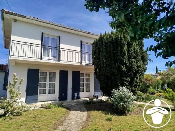 Vente                                                      Maison
                        
                     7 pièces                      149 m2                     à Villeneuve-sur-Lot