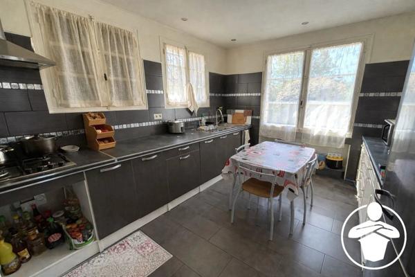 Vente                                                      Maison
                        
                     7 pièces                      149 m2                     à Villeneuve-sur-Lot