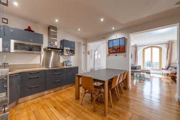 APPARTEMENT FAMILIAL DANS UN COPROPRIETE
