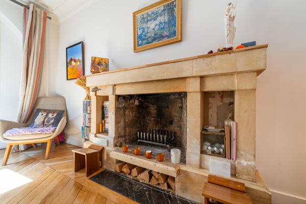 APPARTEMENT FAMILIAL DANS UN COPROPRIETE