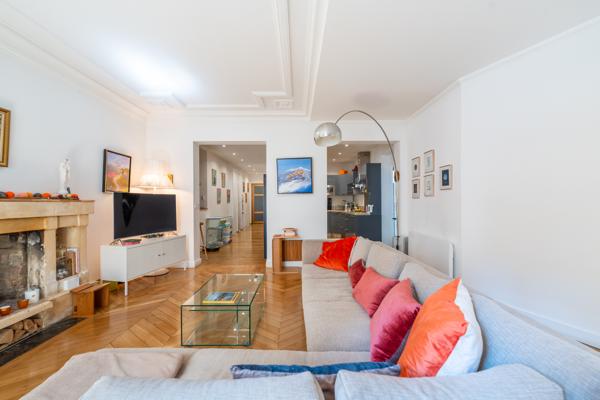 APPARTEMENT FAMILIAL DANS UN COPROPRIETE