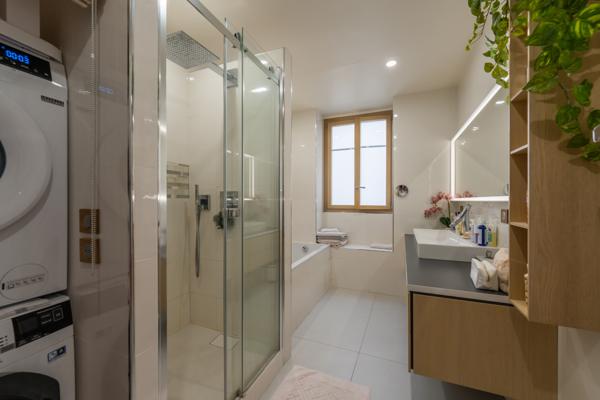 APPARTEMENT FAMILIAL DANS UN COPROPRIETE