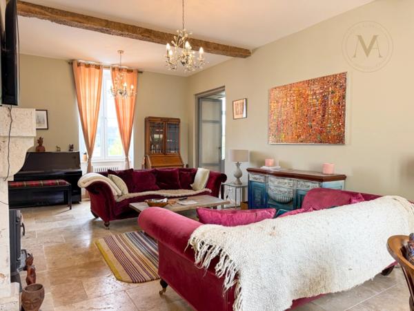 Domaine équestre de prestige au cœur de 18 hectares – Élégance, nature et art de vivre proche de THEZAC (47)