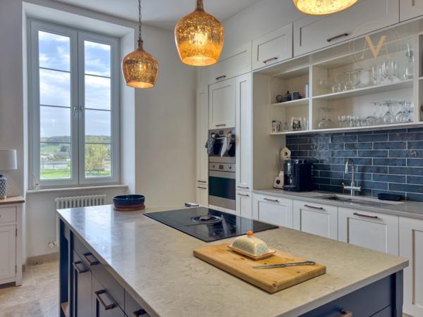 Domaine équestre de prestige au cœur de 18 hectares – Élégance, nature et art de vivre proche de THEZAC (47)