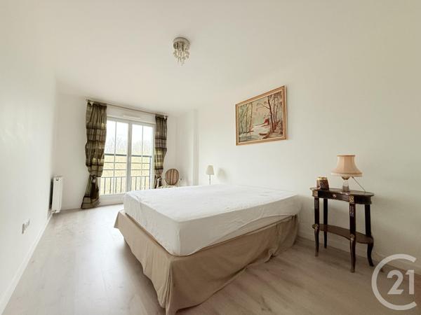 Appartement F3 à vendre  3 pièces - 76,50 m2 ST OUEN - 93