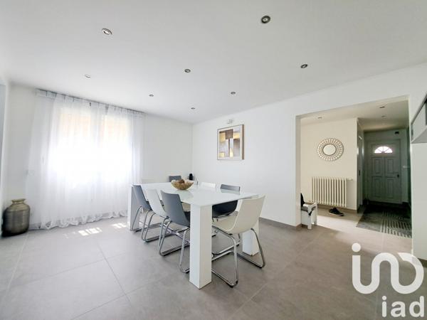 Domaine 24 pièces de 533 m² à Claye-Souilly (77410)