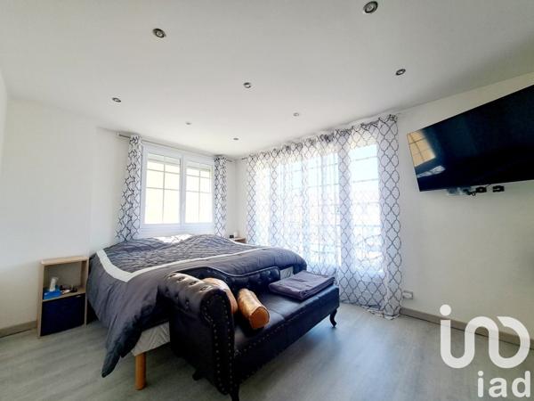 Domaine 24 pièces de 533 m² à Claye-Souilly (77410)