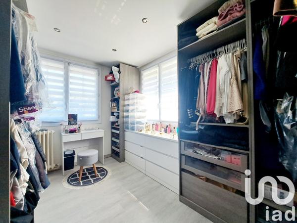 Domaine 24 pièces de 533 m² à Claye-Souilly (77410)