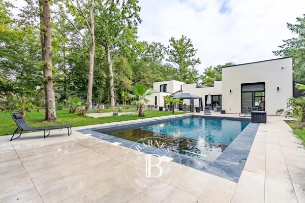 Lamorlaye, Villa  400 m² à vendre