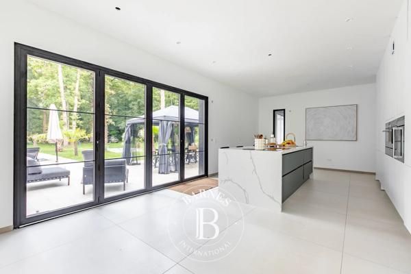 Lamorlaye, Villa  400 m² à vendre