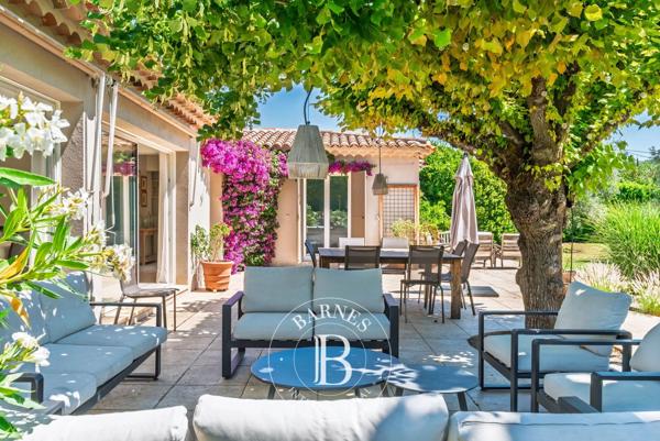 Peymeinade, Villa 7 Chambres -  245 m² à vendre