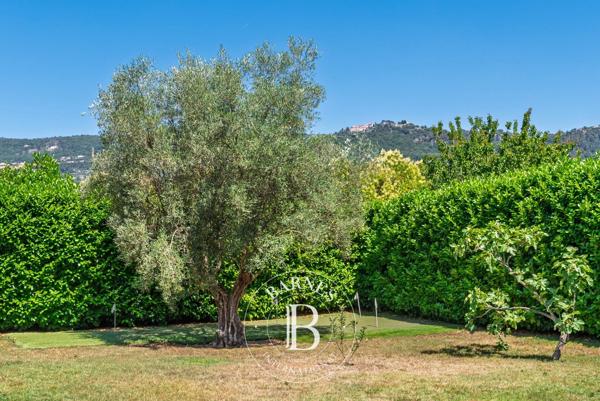 Peymeinade, Villa 7 Chambres -  245 m² à vendre