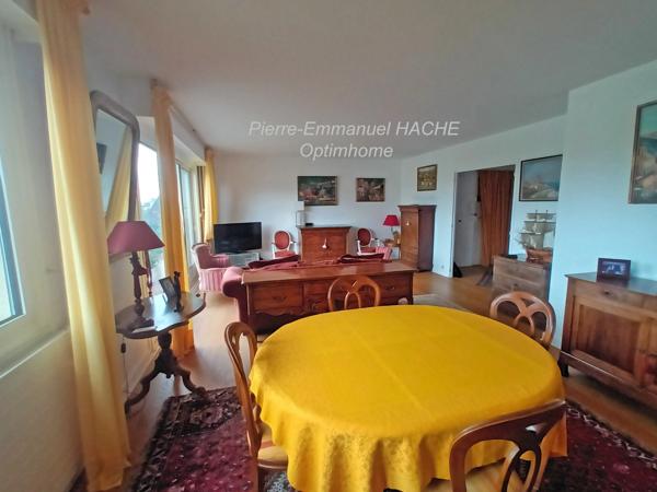 AU SEIN D'UNE RESIDENCE DE STANDING A SAINT GERMAIN EN LAYE