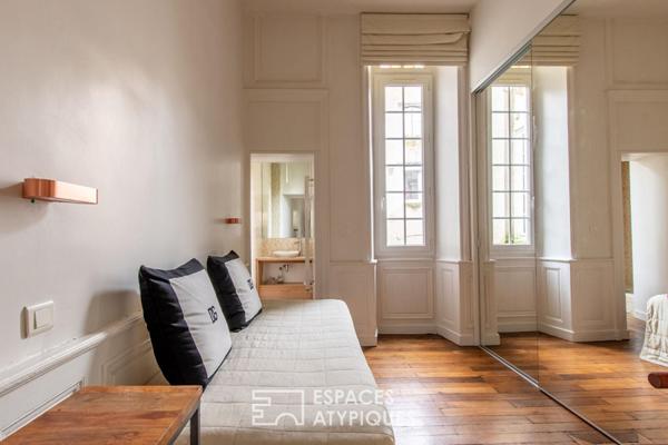 Élégant duplex de caractère en plein centre-ville