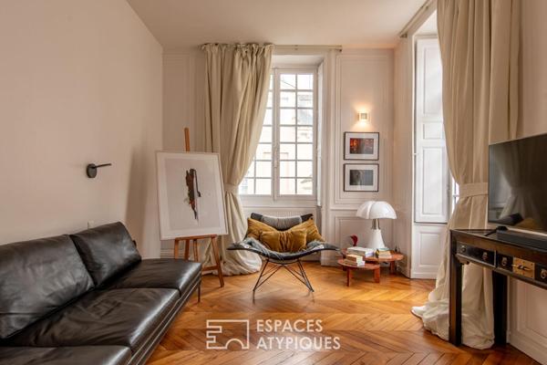 Élégant duplex de caractère en plein centre-ville