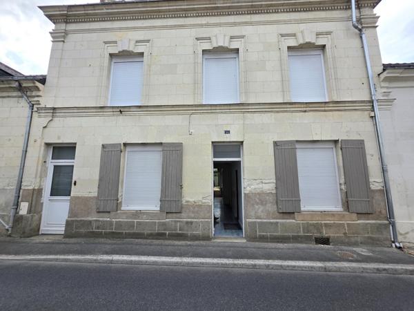 Belle maison de bourg, son terrain et ses dépendances !