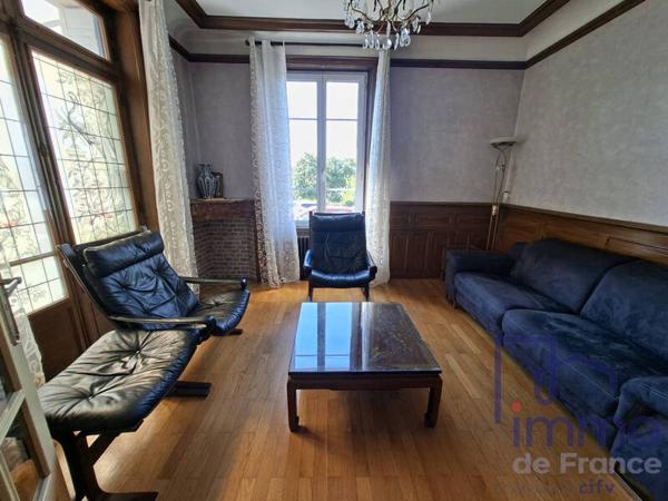 Maison 8 pièces                                        - 43000 Le Puy-en-Velay Réf : 2752-CIFVFOREZVELAY