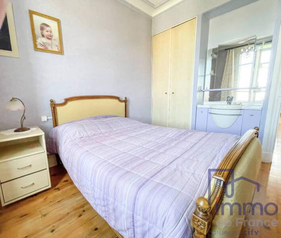 Maison 8 pièces                                        - 43000 Le Puy-en-Velay Réf : 2752-CIFVFOREZVELAY