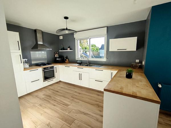 Maison à vendre à Landivisiau - 111m²