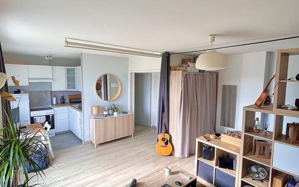 Appartement à vendre    1 pièce • 31,15 m2 Montigny-le-Bretonneux