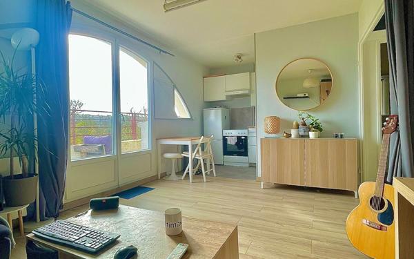 Appartement à vendre    1 pièce • 31,15 m2 Montigny-le-Bretonneux