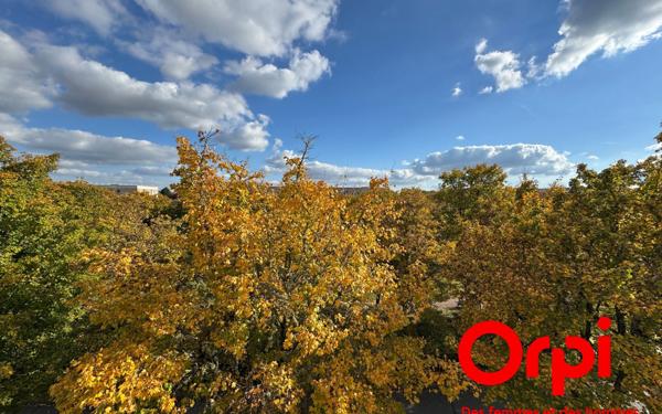 Appartement à vendre    1 pièce • 31,15 m2 Montigny-le-Bretonneux