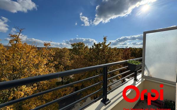 Appartement à vendre    1 pièce • 31,15 m2 Montigny-le-Bretonneux