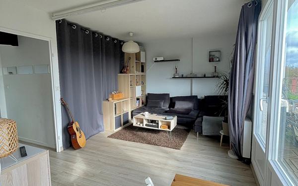 Appartement à vendre    1 pièce • 31,15 m2 Montigny-le-Bretonneux