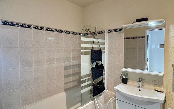 Appartement à vendre    1 pièce • 31,15 m2 Montigny-le-Bretonneux