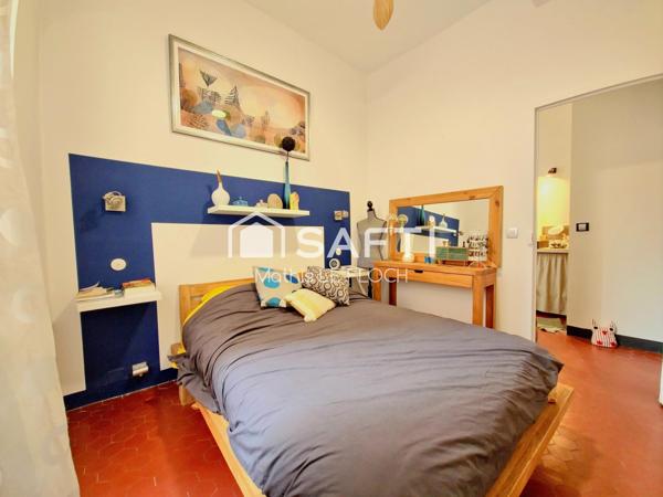 Maison de village de 127 m² à vendre dans le vieux centre d'Aubagne.